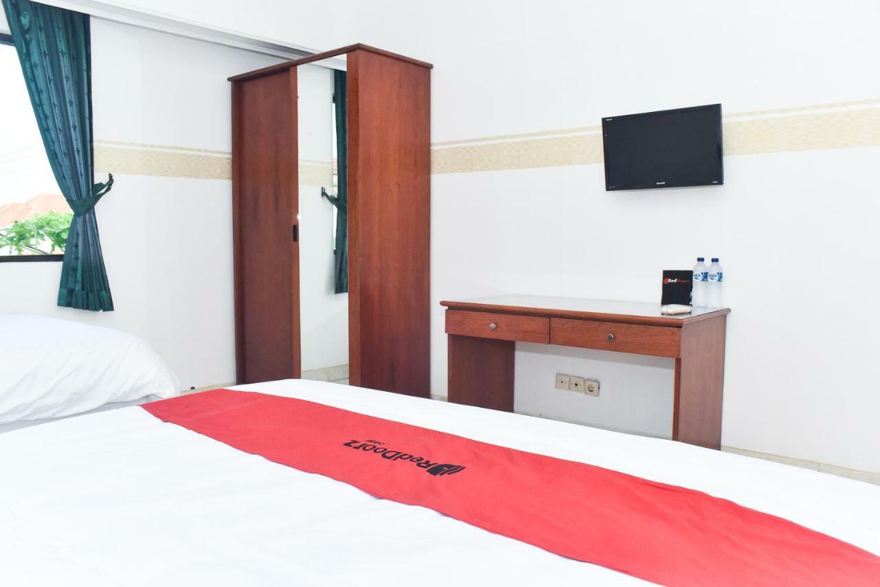 Reddoorz Near Lenmarc Mall Surabaya Pradahkalikendal Luaran gambar