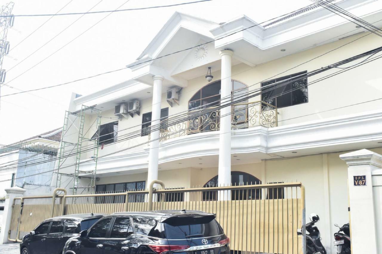 Reddoorz Near Lenmarc Mall Surabaya Pradahkalikendal Luaran gambar